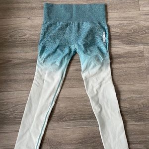 Gym Shark Blue Ombre Leggings